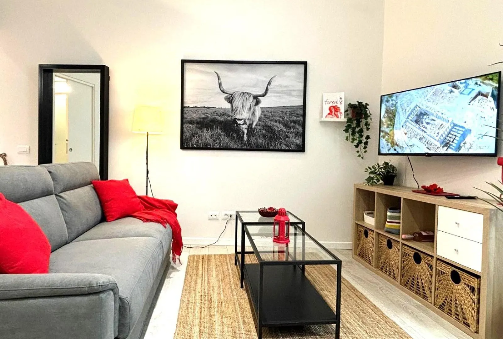 Red Lily Apartment Флоренция