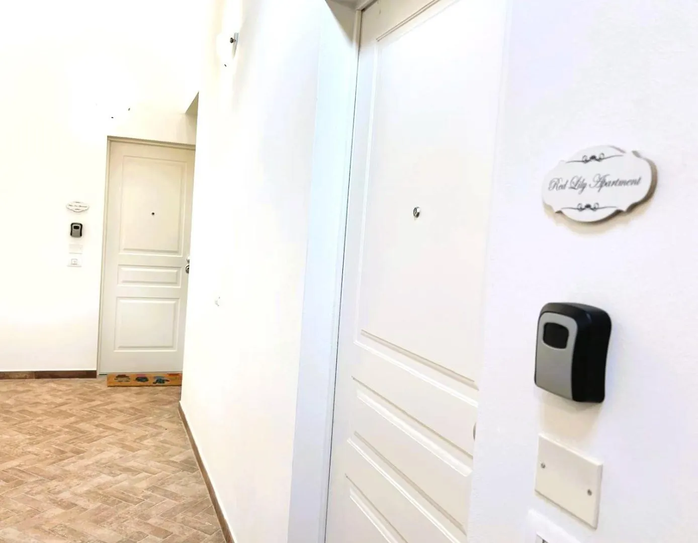 Red Lily Apartment Флоренция Италия